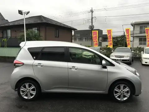 カタログ画像：ラクティス （RACTIS） Ｇ 車いす仕様車（タイプＩ） 2014年5月 DBA-NCP122 1500cc シルバーメタリック 燃費19.0km / l 外装