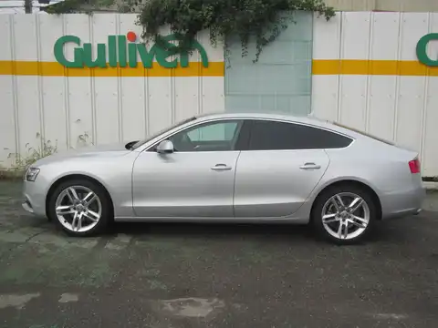 カタログ画像：Ａ５スポーツバック （A5 SPORTBACK） ２．０ＴＦＳＩクワトロ 2013年7月 DBA-8TCDNL 2000cc アイスシルバーメタリック 燃費13.6km / l 外装