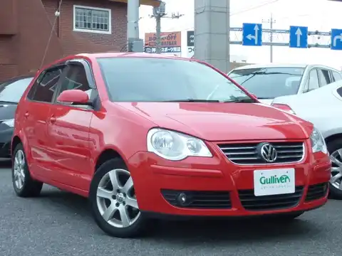 カタログ画像：ポロ （POLO） １．６ スポーツライン 2006年9月 GH-9NBTS 1600cc フラッシュレッド 燃費14.6km / l メイン（その他）