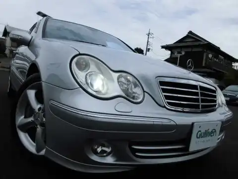 カタログ画像：Ｃクラスステーションワゴン （C-CLASS STATIONWAGON） Ｃ２３０ ステーションワゴン アバンギャルド 2005年8月 DBA-203252 2500cc キューバナイトシルバー（Ｍ）orイリジウムシルバー（Ｍ） 燃費10.0km / l 外装