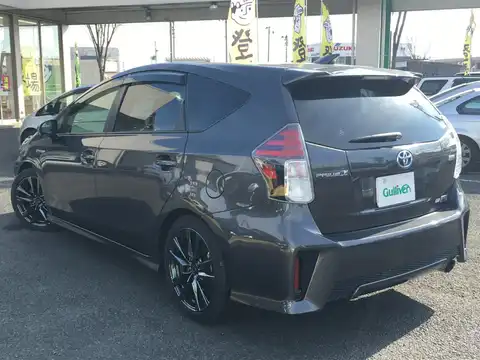 カタログ画像：プリウスα （PRIUS ALPHA） Ｓツーリングセレクション・Ｇ’ｓ 2015年2月 DAA-ZVW41W 1800cc グレーメタリック 燃費26.2km / l バック