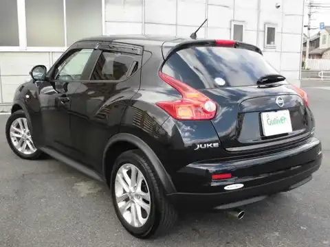 カタログ画像：ジューク （JUKE） １５ＲＸ アーバンセレクション 2011年5月 DBA-YF15 1500cc サファイアブラック（Ｐ） 燃費17.2km / l バック