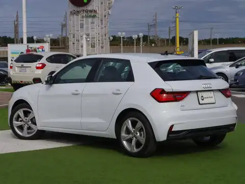 カタログ画像：Ａ１スポーツバック （A1 SPORTBACK） ３５ＴＦＳＩ アドバンスド 2019年11月 3BA-GBDAD 1500cc コルティナホワイト バック