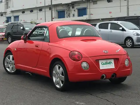 カタログ画像：コペン （COPEN） アクティブトップ 2004年6月 ABA-L880K 660cc ＤＣ・シャイニングレッド 燃費18.0km / l バック