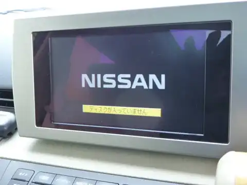 カタログ画像：エルグランド （ELGRAND） ＶＧ 2004年4月 UA-NE51 3500cc ホワイトパール（３Ｐ）orホワイトパール（３Ｐ）／シャンパンシルバー（ＴＭ） 燃費7.8km / l 内装