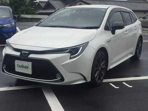 カタログ画像：カローラツーリング （COROLLA TOURING） ハイブリッド ダブルバイビー 2020年10月 6AA-ZWE214W 1800cc ホワイトパールクリスタルシャインorブラックマイカ×ホワイトパールクリスタルシャイン 燃費24.4km / l 外装