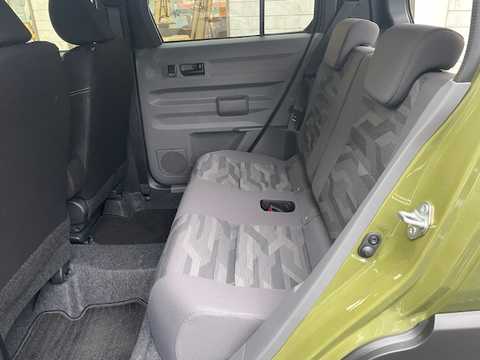 カタログ画像：タフト （TAFT） Ｇターボ 2024年11月 5BA-LA900S 660cc フォレストカーキメタリックorセラミックグリーンメタリック 燃費21.3km / l 内装