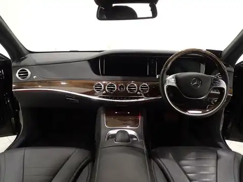 カタログ画像：Ｓクラス （S-CLASS） Ｓ５５０ロング マジックボディコントロール装着車 2014年6月 DBA-222182C 4700cc マグネタイトブラック（Ｍ）orオブシディアンブラック（Ｍ）orペリドットブラウン（Ｍ） 燃費10.5km / l 内装