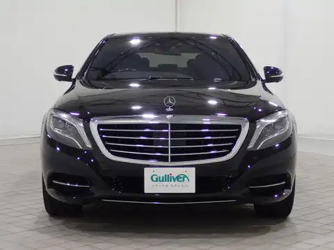 カタログ画像：Ｓクラス （S-CLASS） Ｓ５５０ロング マジックボディコントロール装着車 2014年6月 DBA-222182C 4700cc マグネタイトブラック（Ｍ）orオブシディアンブラック（Ｍ）orペリドットブラウン（Ｍ） 燃費10.5km / l フロント