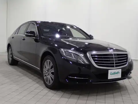 カタログ画像：Ｓクラス （S-CLASS） Ｓ５５０ロング マジックボディコントロール装着車 2014年6月 DBA-222182C 4700cc マグネタイトブラック（Ｍ）orオブシディアンブラック（Ｍ）orペリドットブラウン（Ｍ） 燃費10.5km / l フロント