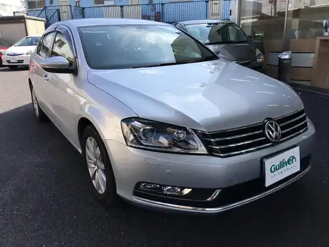 カタログ画像：パサート （PASSAT） ＴＳＩコンフォートライン 2011年5月 DBA-3CCAX 1400cc リフレックスシルバーメタリック 燃費18.4km / l メイン（その他）