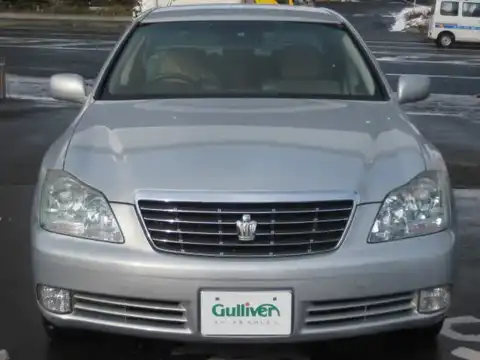 カタログ画像：クラウン （CROWN） ロイヤルサルーンｉ－Ｆｏｕｒ Ｓパッケージ 2004年8月 DBA-GRS183 3000cc シルバーメタリック 燃費11.4km / l フロント