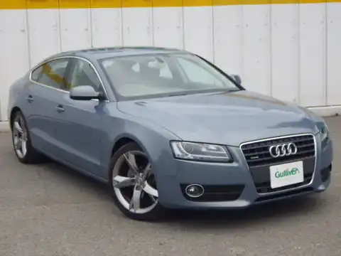 カタログ画像：Ａ５スポーツバック （A5 SPORTBACK） ２．０ＴＦＳＩクワトロ 2010年1月 ABA-8TCDNL 2000cc スファイアブルーメタリック 燃費12.0km / l メイン（その他）