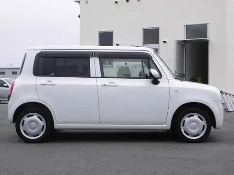 カタログ画像：アルトラパン （ALTO LAPIN） Ｇ 2008年11月 DBA-HE22S 660cc パールホワイト 燃費24.5km / l 外装