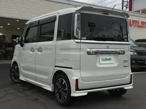 カタログ画像：スペーシアカスタム （SPACIA CUSTOM） ハイブリッドＧＳ 2019年10月 DAA-MK53S 660cc ピュアホワイトパール 燃費28.2km / l バック