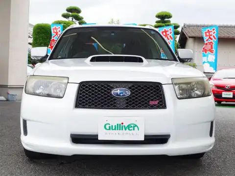 カタログ画像：フォレスター （FORESTER） ＳＴｉバージョン 2005年12月 TA-SG9 2500cc ピュアホワイト 燃費10.0km / l フロント