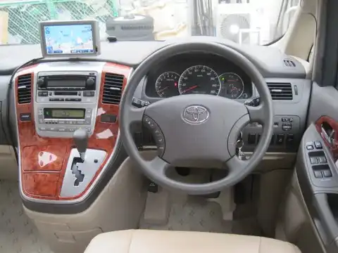 カタログ画像：アルファードＶ （ALPHARD V） ＭＸ Ｌエディション 2004年4月 TA-MNH15W 3000cc ホワイトパールマイカ 燃費8.6km / l 内装