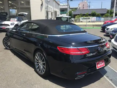 カタログ画像：Ｓクラス （S-CLASS） Ｓ５５０ カブリオレ 2016年7月 DBA-217482 4700cc オブシディアンブラック 燃費9.8km / l バック