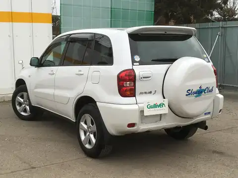 カタログ画像：ＲＡＶ４ Ｊ （RAV4J） Ｘ Ｇパッケージ 2003年8月 UA-ZCA25W 1800cc ホワイトパールクリスタルシャイン 燃費14.4km / l バック