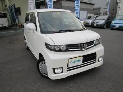 カタログ画像：ゼスト （ZEST） スポーツＧターボ 2007年1月 CBA-JE2 660cc プレミアムホワイト・パール 燃費16.2km / l メイン（その他）