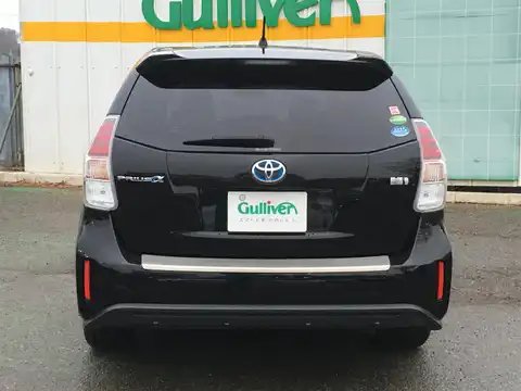 カタログ画像：プリウスα （PRIUS ALPHA） Ｇツーリングセレクション 2014年11月 DAA-ZVW41W 1800cc アティチュードブラックマイカ 燃費26.2km / l バック