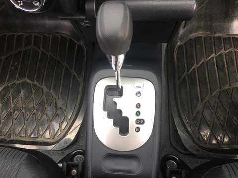 カタログ画像：サクシード （SUCCEED） ＵＬ－Ｘ 2016年8月 DBE-NCP165V 1500cc ブラックマイカ 燃費15.8km / l 内装