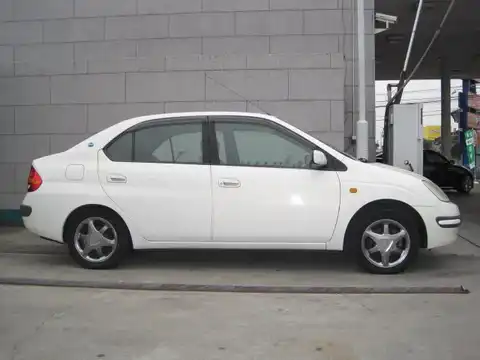 カタログ画像：プリウス （PRIUS） Ｇセレクション ナビパッケージ 1998年11月 HK-NHW10 1500cc ホワイトパールマイカ 燃費28.0km / l 外装