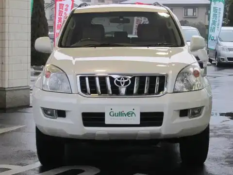 カタログ画像：ランドクルーザープラド （LAND CRUISER PRADO） ＴＺ Ｇセレクション 2004年8月 TA-VZJ121W 3400cc ホワイトパールクリスタルシャイン 燃費8.1km / l フロント