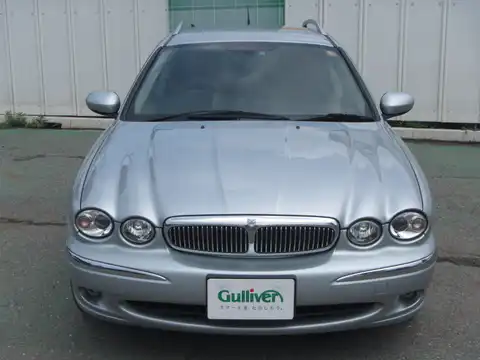 カタログ画像：Ｘタイプエステート （X-TYPE ESTATE） ２．５ Ｖ６ＳＥエステート 2004年7月 GH-J51XA 2500cc 燃費7.9km / l フロント