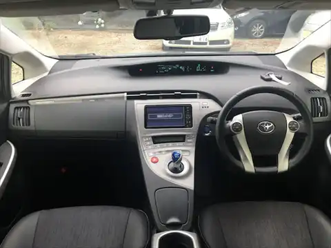 カタログ画像：プリウスＰＨＶ （PRIUS PHV） Ｇ 2012年11月 DLA-ZVW35 1800cc フロスティーグリーンマイカ 燃費31.6km / l 内装