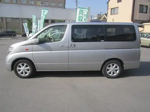 カタログ画像：エルグランド （ELGRAND） ＶＧ 2004年4月 UA-E51 3500cc ダイヤモンドシルバー（Ｍ） 燃費8.2km / l 外装