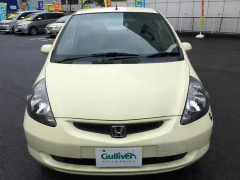 カタログ画像：フィット （FIT） Ｗ 2004年1月 DBA-GD2 1300cc タフタホワイトorバニラクレム 燃費20.0km / l フロント