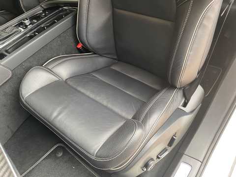 カタログ画像：ＸＣ９０ （XC90） Ｔ８ ツインエンジン ＡＷＤ エクセレンス 2018年8月 DLA-LB420XCPA 2000cc アイスホワイト 燃費13.7km / l 内装