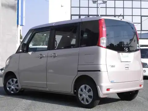 カタログ画像：フレアワゴン （FLAIR WAGON） ＩＳリミテッド 2012年6月 DBA-MM21S 660cc ブルームピンクメタリック 燃費22.2km / l バック