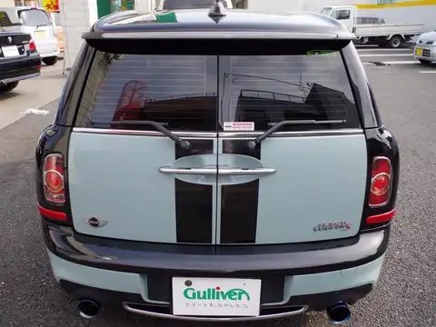 カタログ画像：ＭＩＮＩ （MINI） クーパーＳ クラブマン 2011年4月 DBA-ZG16 1600cc アイス・ブルー（ソリッド） 燃費17.8km / l バック