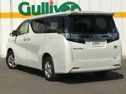 カタログ画像：ヴェルファイアハイブリッド （VELLFIRE HYBRID） ハイブリッドＸ 2015年1月 DAA-AYH30W 2500cc ホワイトパールクリスタルシャイン 燃費19.4km / l バック