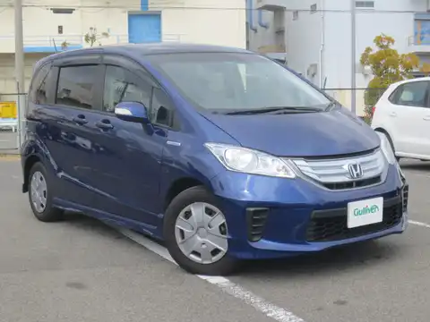 カタログ画像：フリードハイブリッド （FREED HYBRID） ハイブリッド プレミアムエディション 2015年5月 DAA-GP3 1500cc コバルトブルー・パール 燃費21.6km / l メイン（その他）