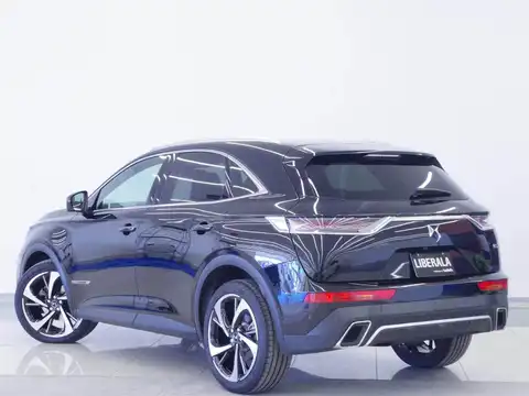 カタログ画像：ＤＳ７クロスバック （DS7 CROSSBACK） グランシック ブルーＨＤｉ 2019年10月 LDA-X74AH01 2000cc ノアール ペルラネラ 燃費16.4km / l バック