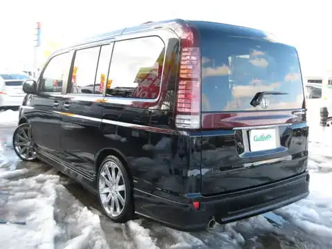 カタログ画像：ステップワゴン （STEPWAGON） Ｂ 2004年1月 CBA-RF3 2000cc ナイトホークブラック・パール 燃費13.0km / l 外装