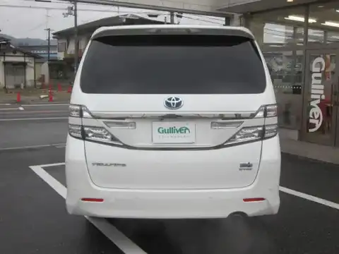 カタログ画像：ヴェルファイアハイブリッド （VELLFIRE HYBRID） ハイブリッドＶ プレミアムシートエディション 2012年9月 DAA-ATH20W 2400cc ホワイトパールクリスタルシャイン 燃費16.2km / l バック