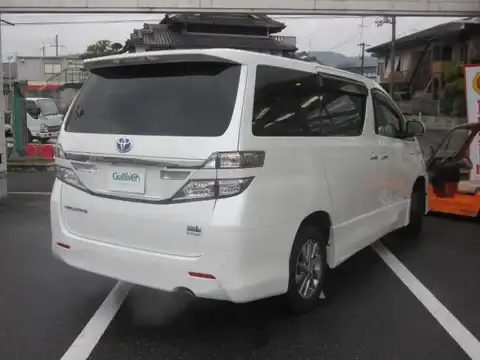 カタログ画像：ヴェルファイアハイブリッド （VELLFIRE HYBRID） ハイブリッドＶ プレミアムシートエディション 2012年9月 DAA-ATH20W 2400cc ホワイトパールクリスタルシャイン 燃費16.2km / l バック