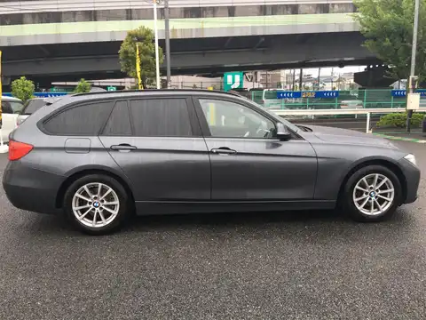 カタログ画像：３シリーズ （3 SERIES） ３２０ｉツーリング 2014年4月 DBA-3B20 2000cc ミネラル・グレー 燃費16.4km / l 外装