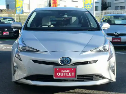 カタログ画像：プリウス （PRIUS） Ａプレミアム 2015年12月 DAA-ZVW51 1800cc シルバーメタリックorスティールブロンドメタリック 燃費37.2km / l フロント