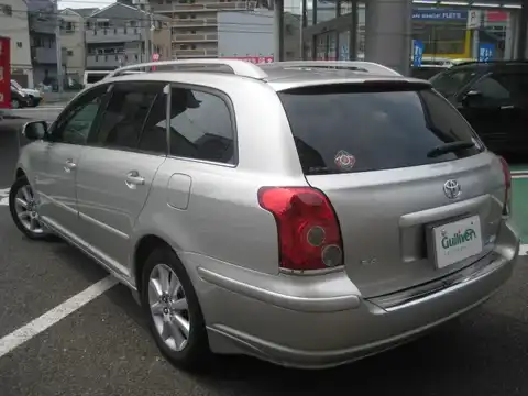 カタログ画像：アベンシスワゴン （AVEVSIS WAGON） Ｌｉ 2006年7月 CBA-AZT251W 2400cc シルバーメタリック 燃費10.6km / l バック