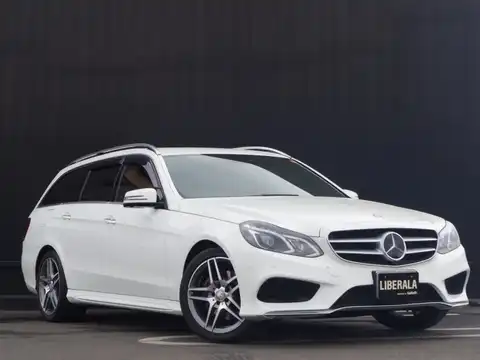 カタログ画像：Ｅクラスステーションワゴン （E-CLASS STATIONWAGON） Ｅ２５０ ステーションワゴン アバンギャルド 2013年5月 RBA-212236C 2000cc ポーラーホワイト（Ｓ） 燃費15.5km / l メイン（その他）