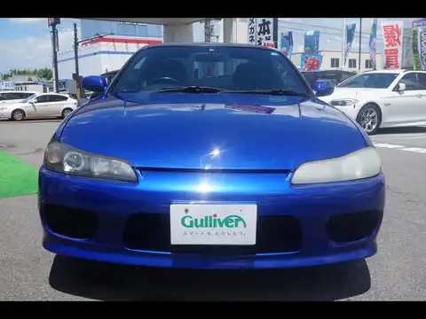 カタログ画像：シルビア （SILVIA） スペックＲ Ｖパッケージ 2002年1月 GF-S15 2000cc ブリリアントブルー（ＴＰＭ） 燃費11.2km / l フロント