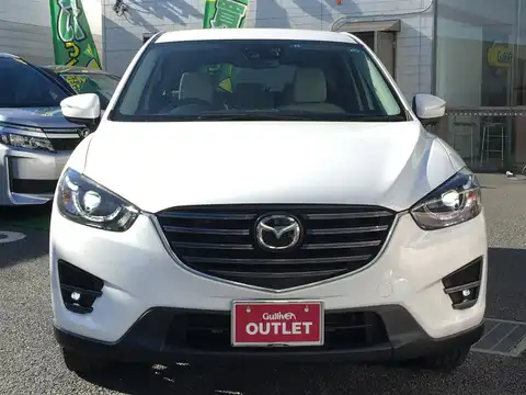 カタログ画像：ＣＸ－５ （CX-5） ２５Ｓ Ｌパッケージ 2015年1月 DBA-KE5FW 2500cc クリスタルホワイトパールマイカ 燃費15.2km / l フロント