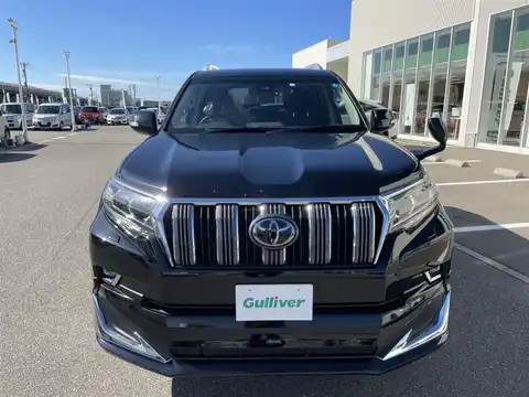 カタログ画像：ランドクルーザープラド （LAND CRUISER PRADO） ＴＸ 2022年8月 3BA-TRJ150W 2700cc ブラックorアティチュードブラックマイカ 燃費8.3km / l 外装