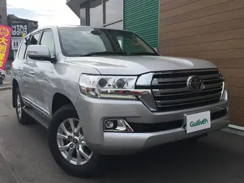 カタログ画像：ランドクルーザー （LAND CRUISER） ＧＸ 2015年8月 CBA-URJ202W 4600cc シルバーメタリック 燃費6.9km / l メイン（その他）