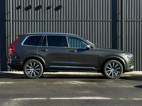 カタログ画像：ＸＣ９０ （XC90） Ｔ６ ＡＷＤ インスクリプション 2020年1月 DBA-LB420XC 2000cc オスミウムグレーメタリックorサヴィルグレーメタリックorパイングレーメタリックorペブルグレーメタリックorサンダーグレーメタリック 燃費12.5km / l 外装